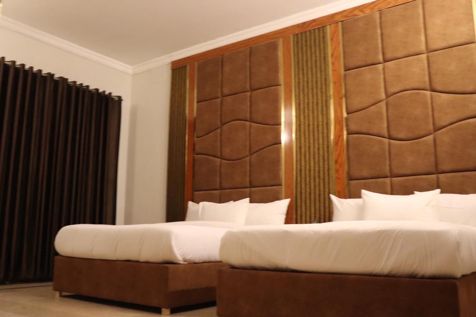 Hayat Grand Guest House İslamabad Dış mekan fotoğraf